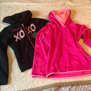 Bundle of 2 girls hoodies